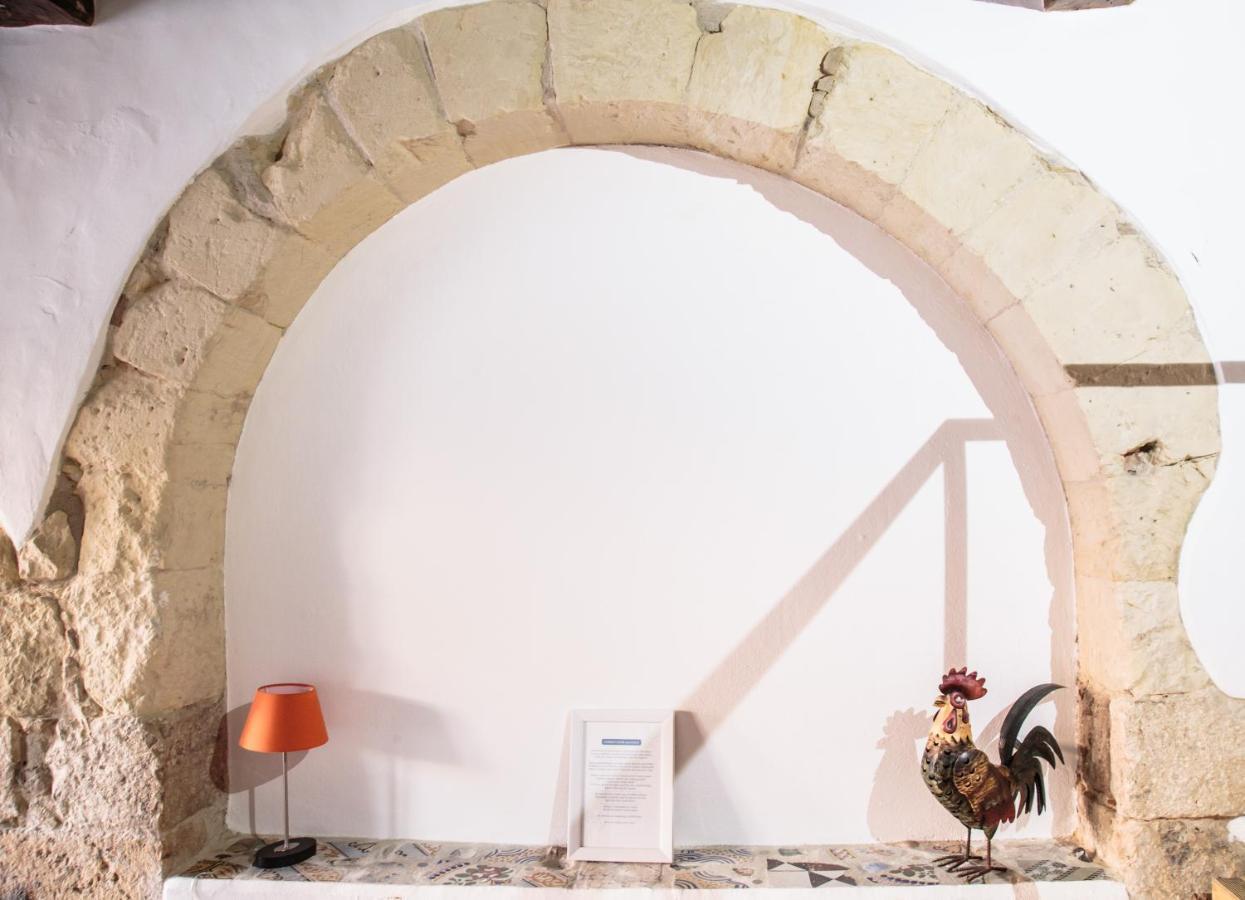 Apartament Scuderie Reali - Loft In Castello, Old Town Cagliari Zewnętrze zdjęcie